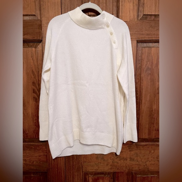 Talbots Women’s Cream Tunic Mock Neck Sweater Size Medium NWT - Picture 1 of 9